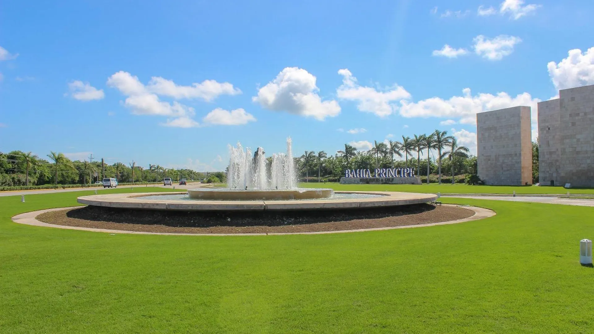 אקומל Exceptional 2Story Penthouse With Hot Tub And Rooftop Terrace In Bahia Principe מקסיקו